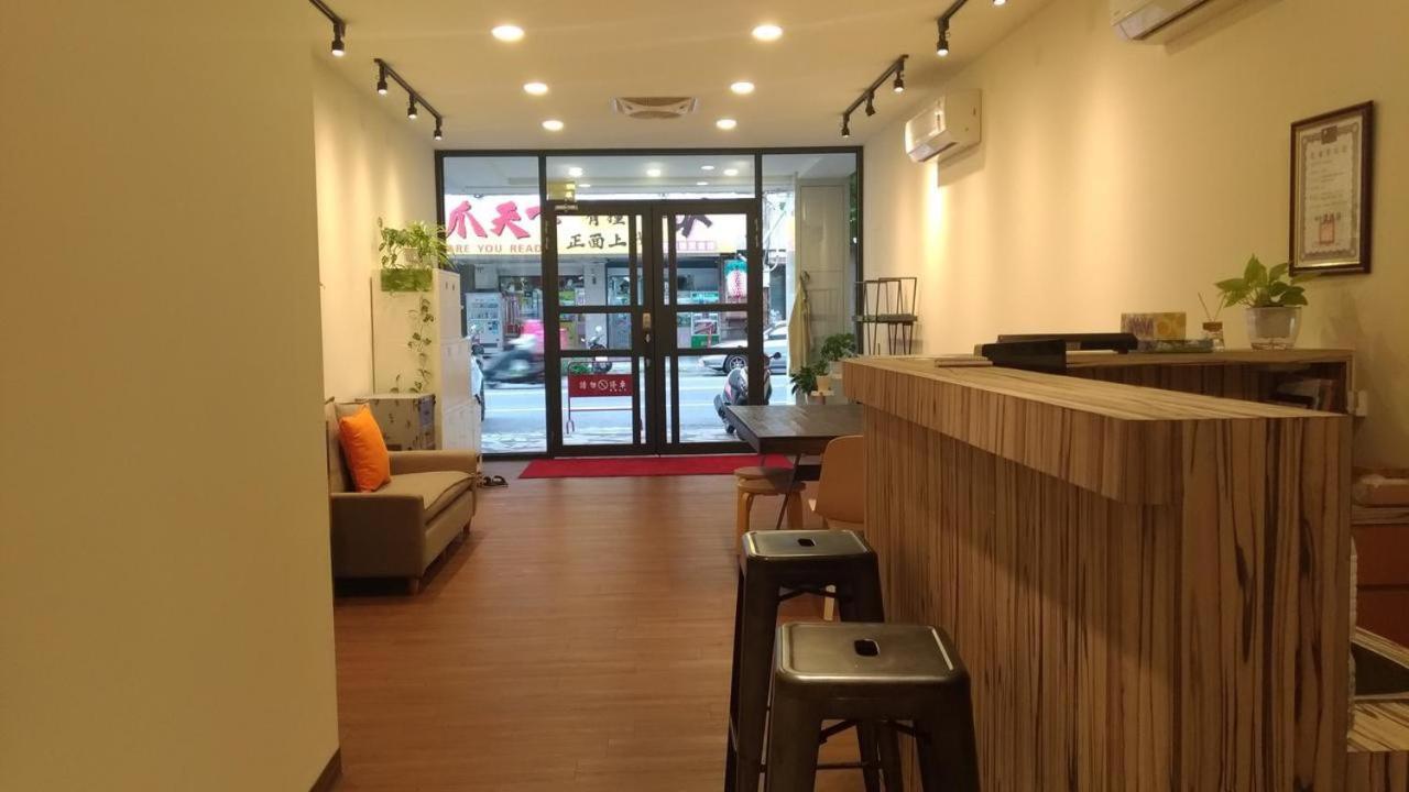 夏舞民宿 Kota Hualien Bagian luar foto